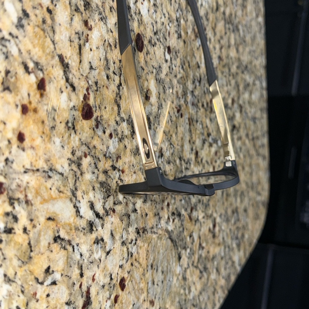 Oakley Black Round Glasses - Picture 4 of 4